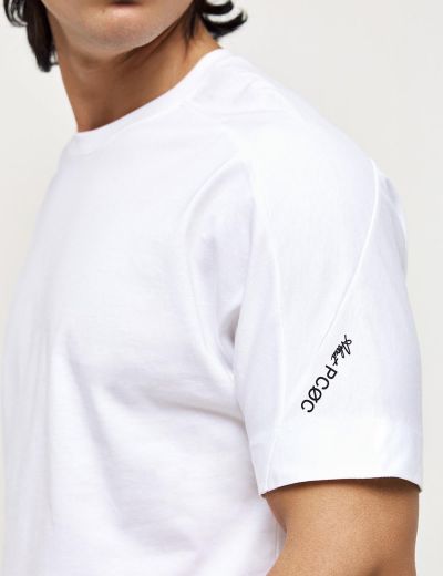 Κοντομάνικη μπλούζα με τύπωμα στο χέρι και κοψίματα