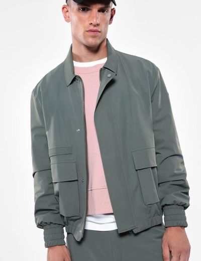 Boxy fit jacket με μεγάλες τσέπες και φερμουάρ