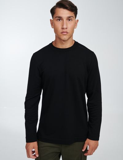 Μαύρη μπλούζα με τύπωμα στον ώμο