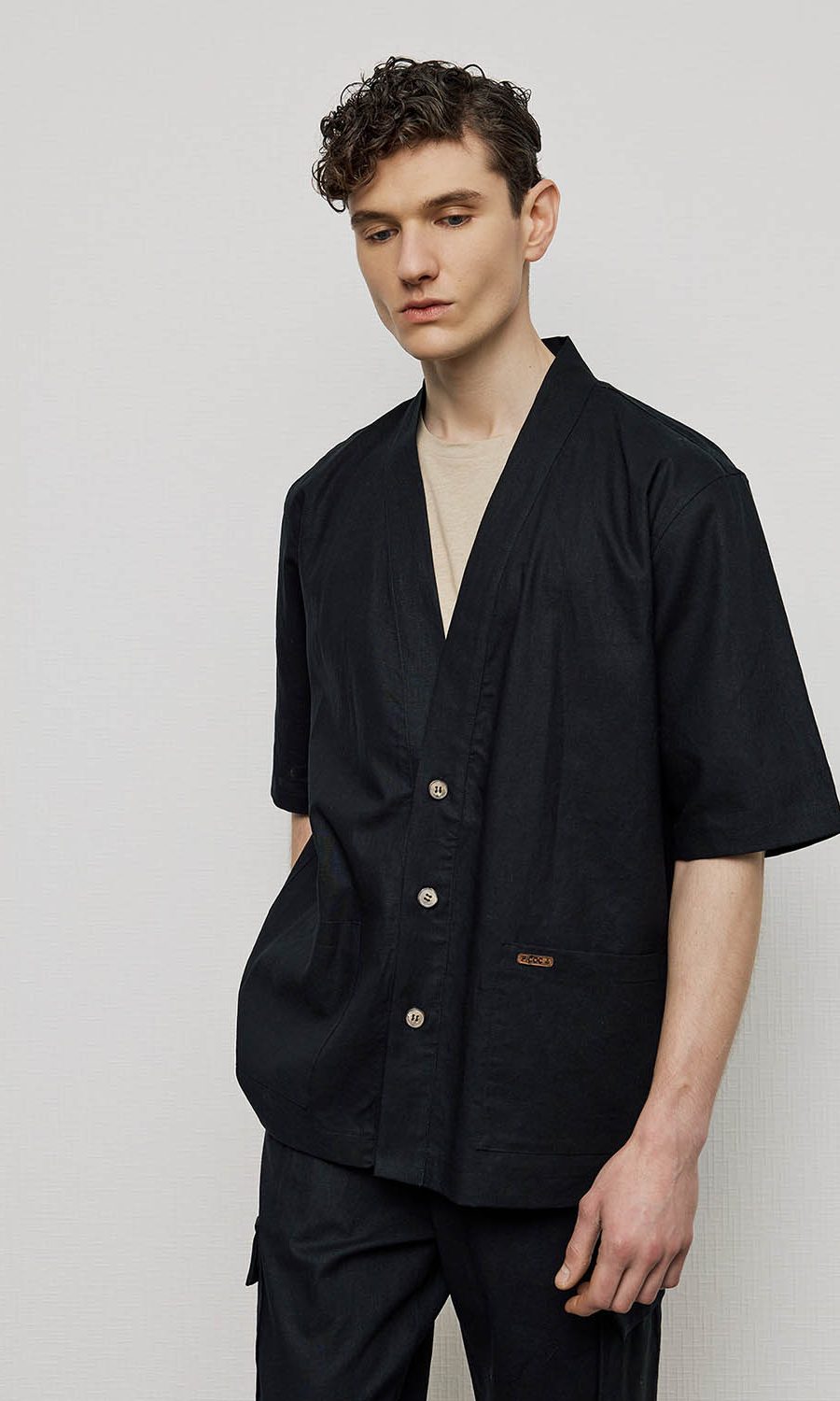 black linen kimono shirt japanese style summe essentials p/coc 2024