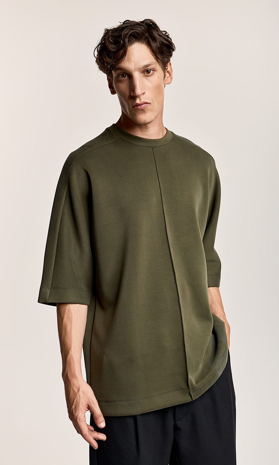 ladi chaki oversized t-shirt nervir me katheth rafh matte me 3/4 maniki ston agkwna oversized fit fall winter 2024 picoc essentials